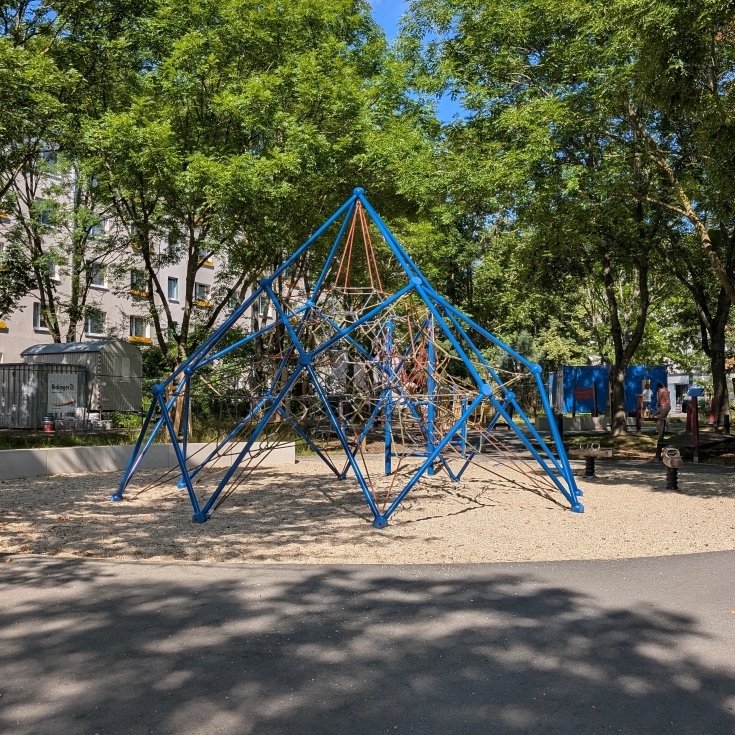 Bild zum Spielplatz Boltenhagener Straße