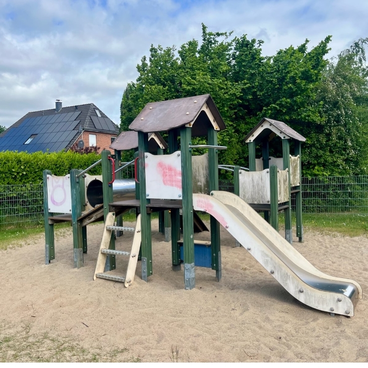 Bild 11: Spielplatz Stadtweg