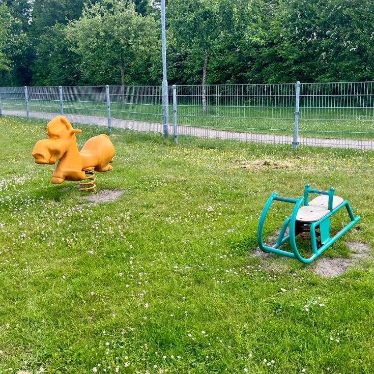 Bild 13: Spielplatz Stadtweg