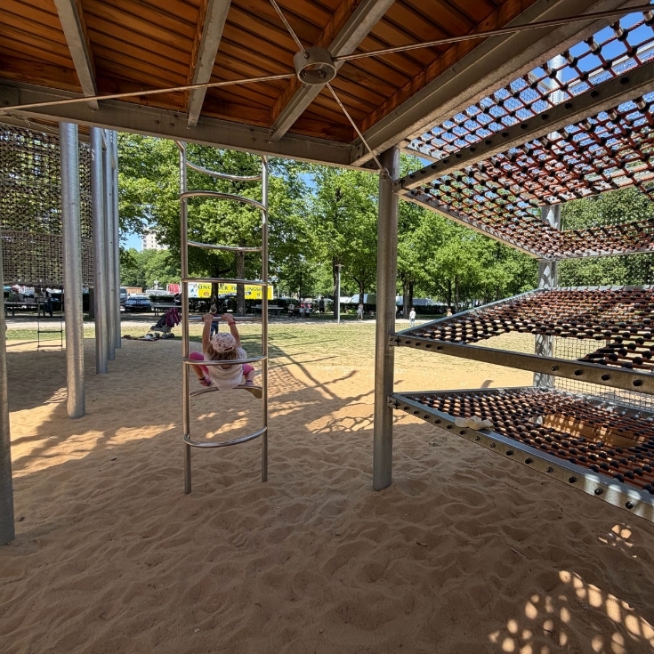Bild 7: Spielplatz an der Theresienwiese