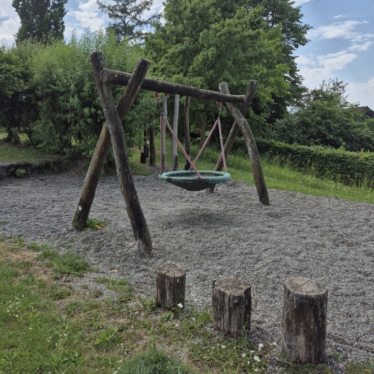 Bild zum Spielplatz Friedhofstraße