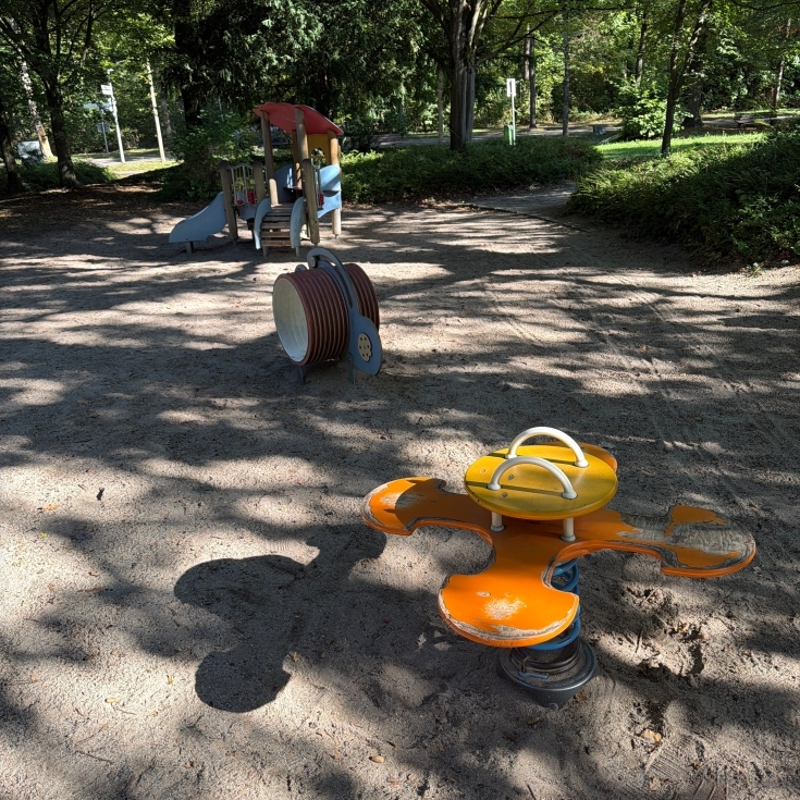 Bild zum Spielplatz Karlshöhe