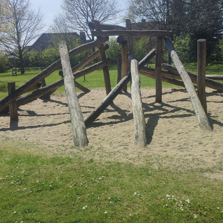 Bild zum Spielplatz Schillerstraße