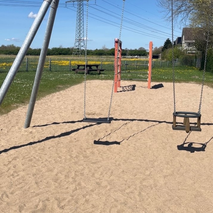 Bild 6: Spielplatz Schulstraße