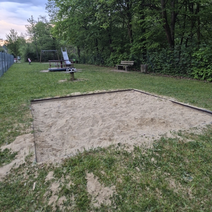 Bild zum Spielplatz Achatiusstraße
