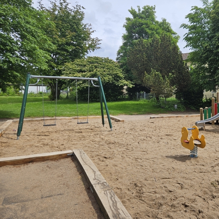 Bild zum Spielplatz Rölsdorfstraße