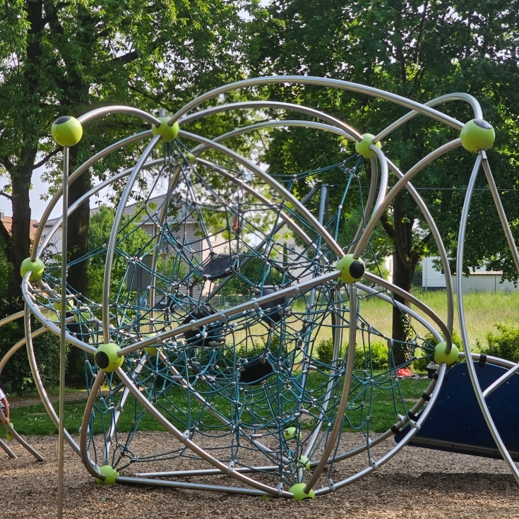 Bild zum Spielplatz An den Tennisplätzen