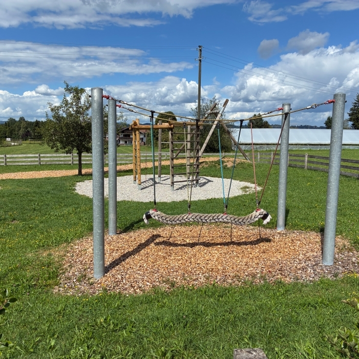 Foto vom Spielplatz Am Schwimmbad