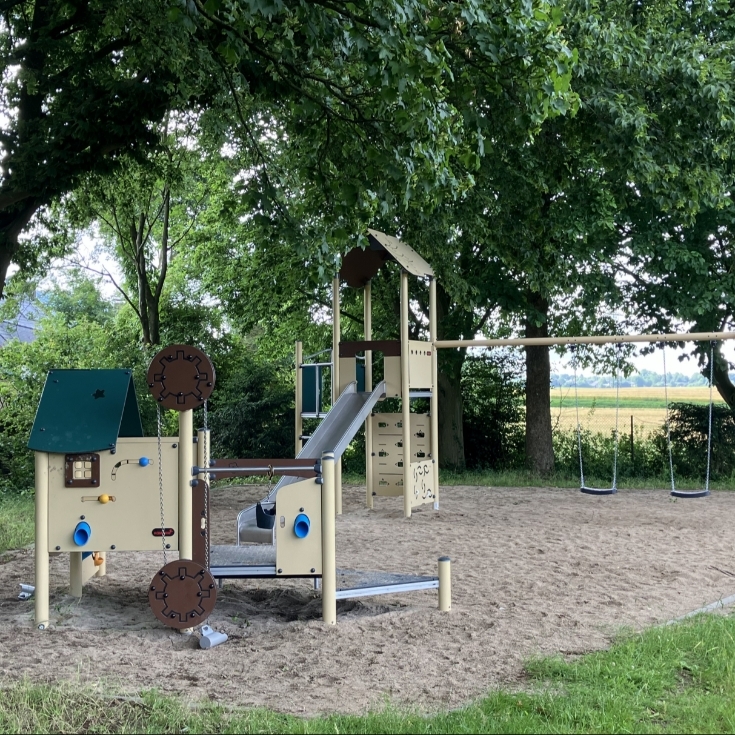 Bild zum Spielplatz Spielplatz/ Bolzplatz Netzestraße