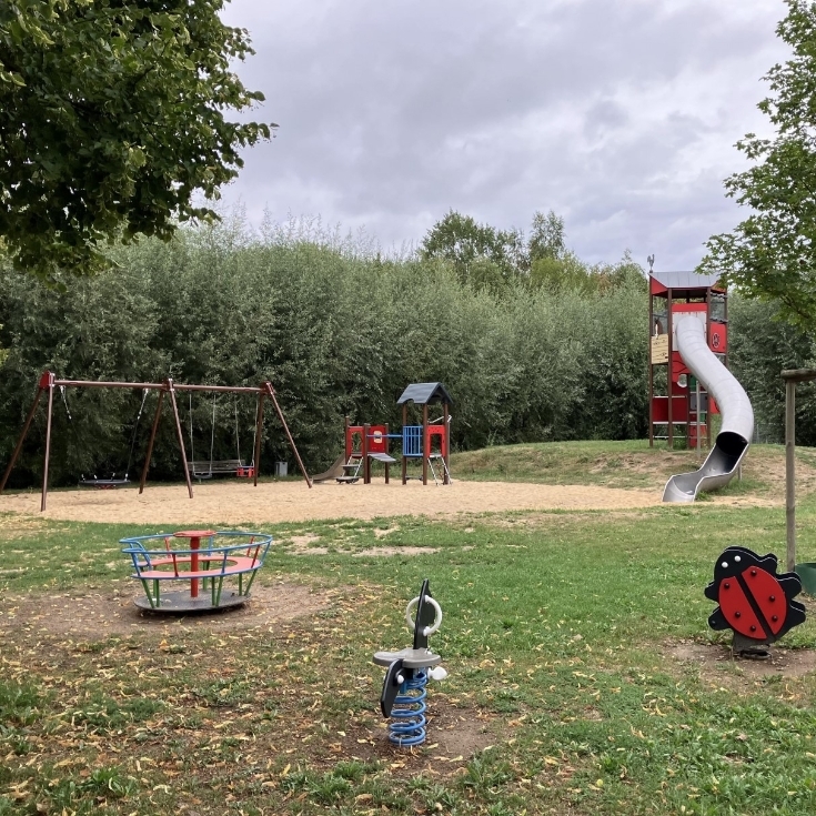 Bild zum Spielplatz Spielplatz Im Tal