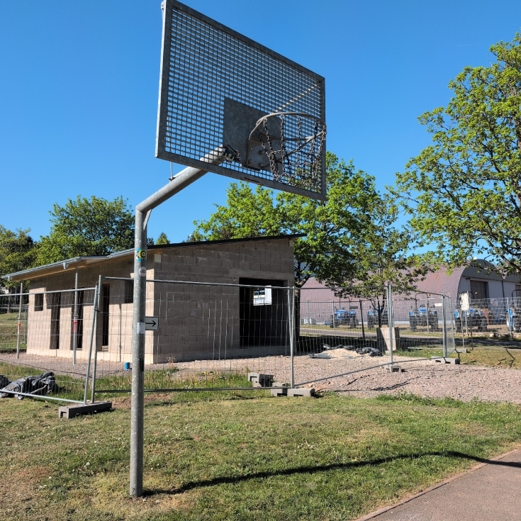 Bild 10: Spielplatz an der Weiherstraße