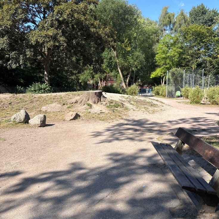 Bild 2: Göhlbachtalspielplatz