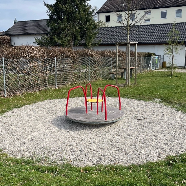 Bild 7: Gemeindespielplatz Hattenhofen