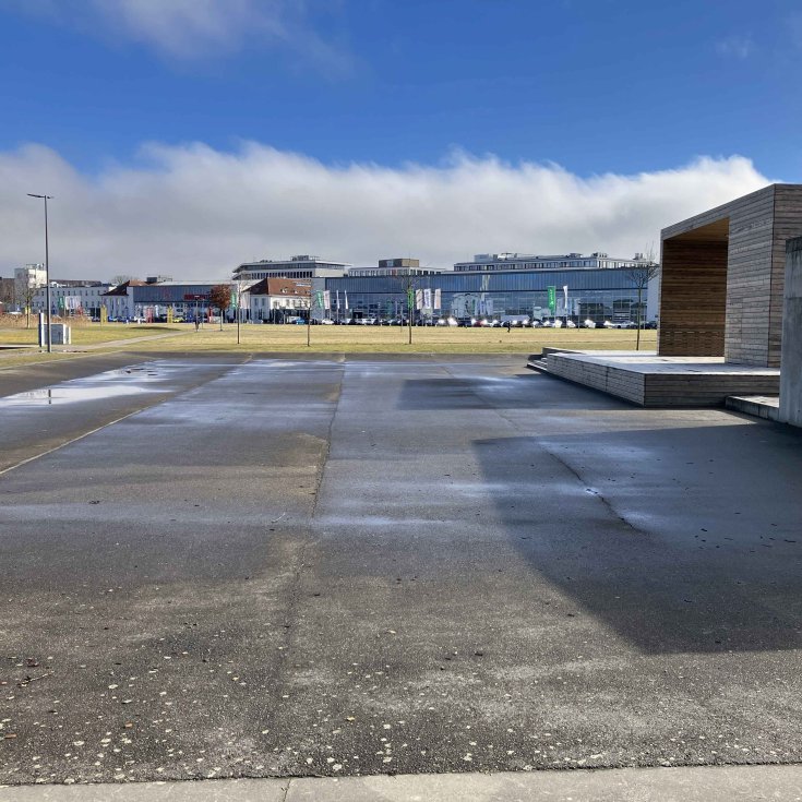 Bild zum Spielplatz Skatefläche Flugfeld