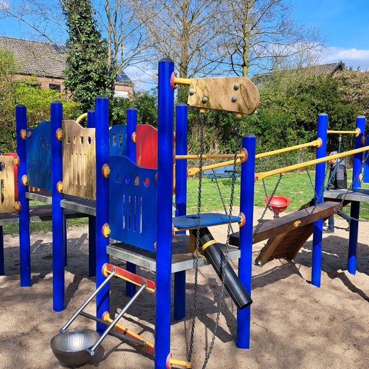 Bild zum Spielplatz Waldstraße 13