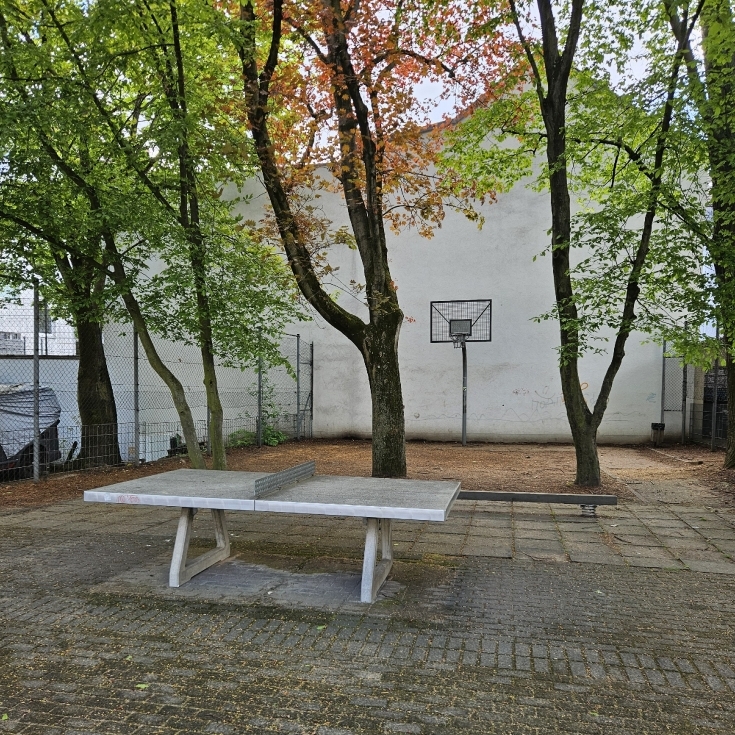Bild 3: Spielplatz Hatschiergasse