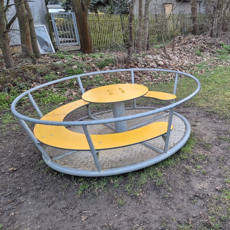 Bild 4: Spielplatz Transval