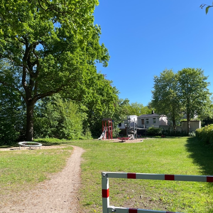 Bild zum Spielplatz Peltzerberg