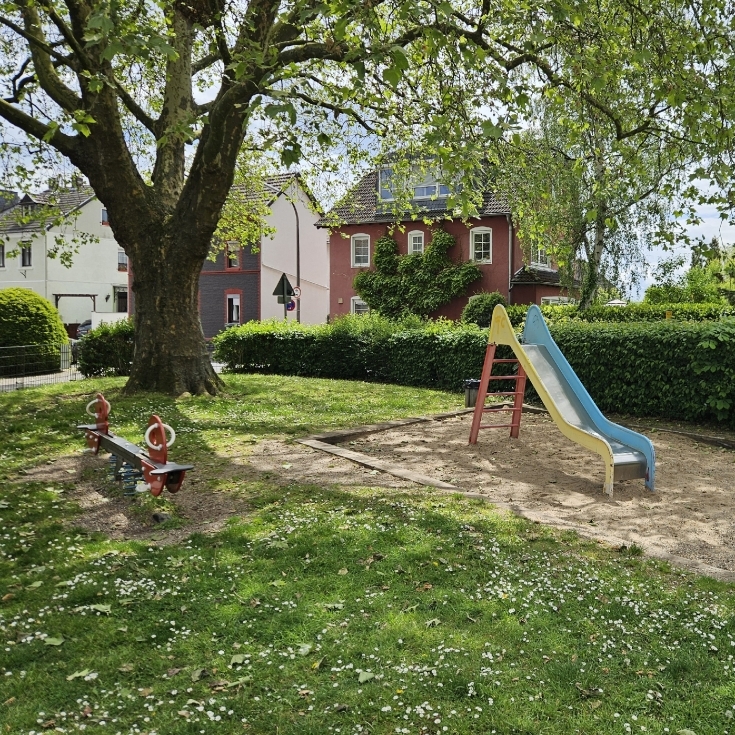 Bild zum Spielplatz Spielplatz Broichstraße