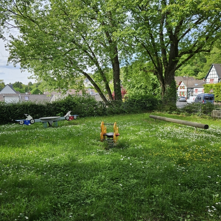 Bild 3: Spielplatz Büchelstraße