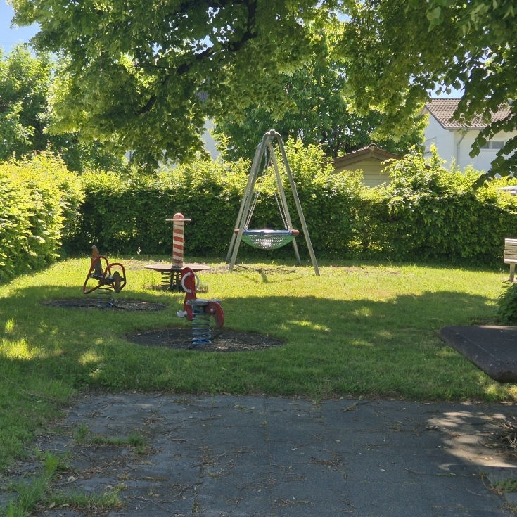 Bild zum Spielplatz Eugen-Bolz-Straße 