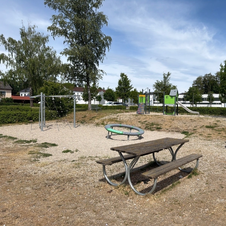 Bild zum Spielplatz Holztraubacher Straße