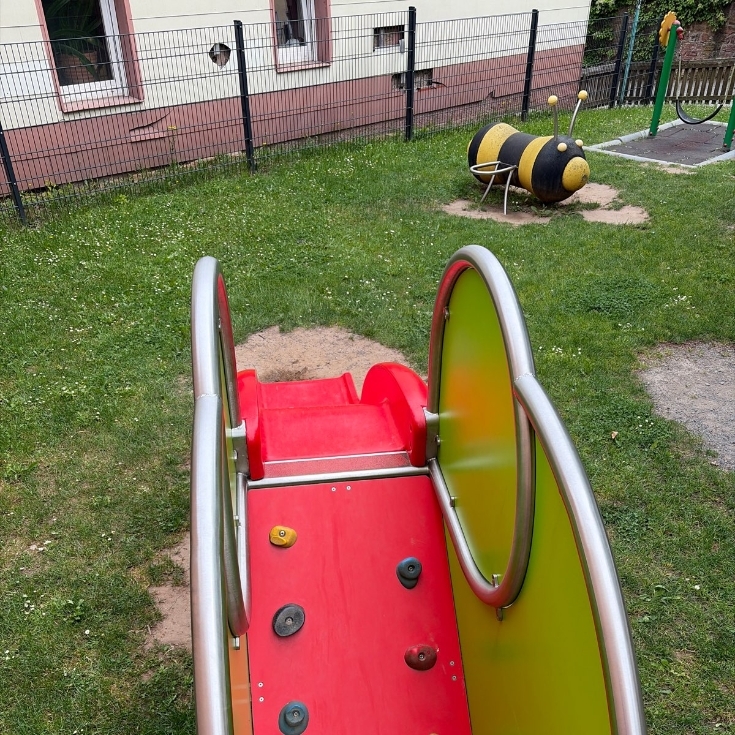 Bild zum Spielplatz Hauptstraße