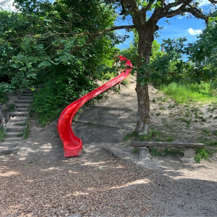 Bild 4: Spielplatz Lisch