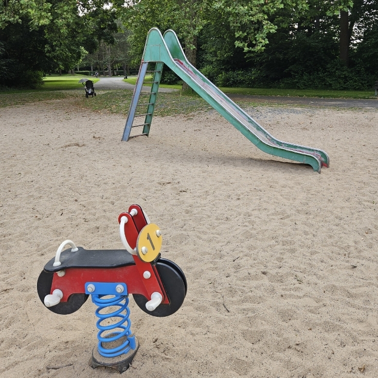 Bild 2: Spielplatz Europastraße I