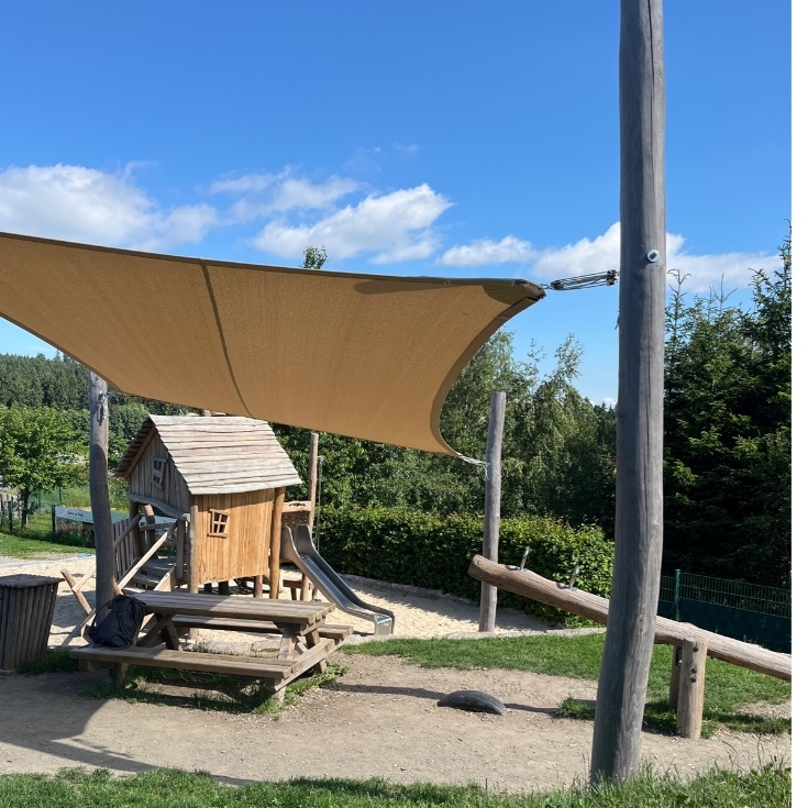 Bild 2: Kappe Spielplatz 