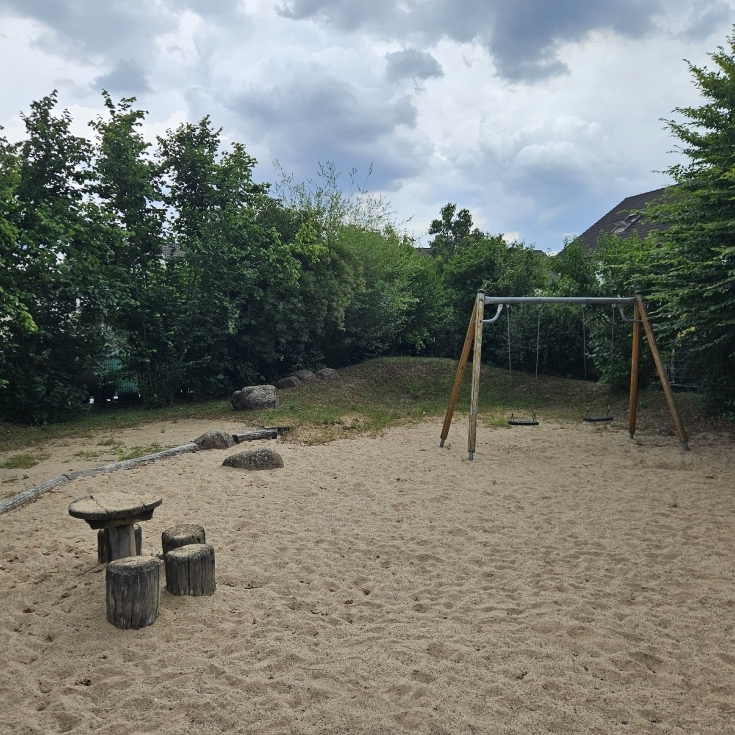 Bild zum Spielplatz Spielplatz Anna-Schubring-Straße