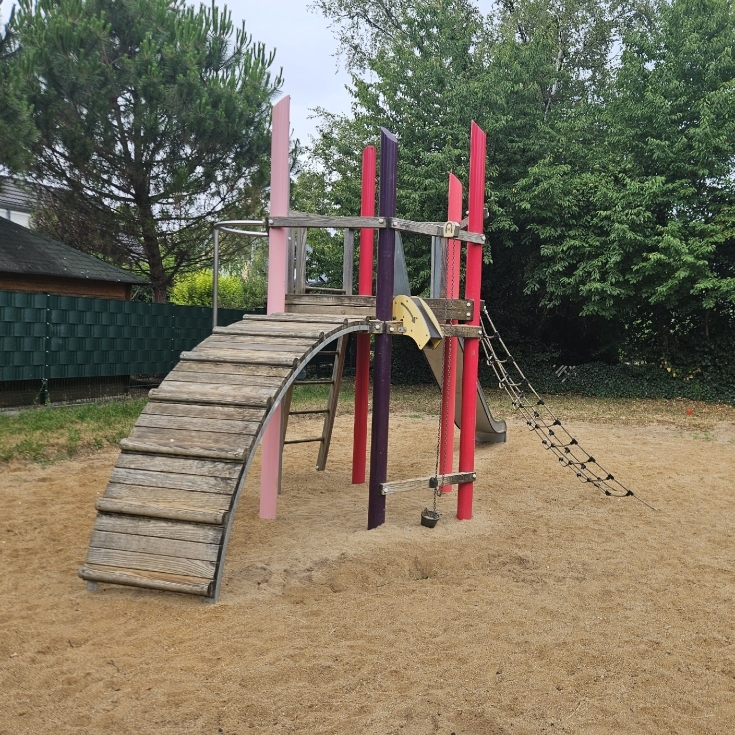 Bild zum Spielplatz Spielplatz Lipschitzstraße