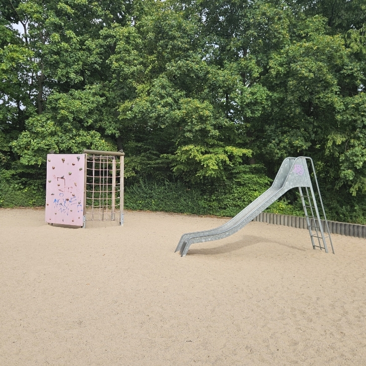 Bild zum Spielplatz Spielplatz Theodor-Brinkmann-Straße