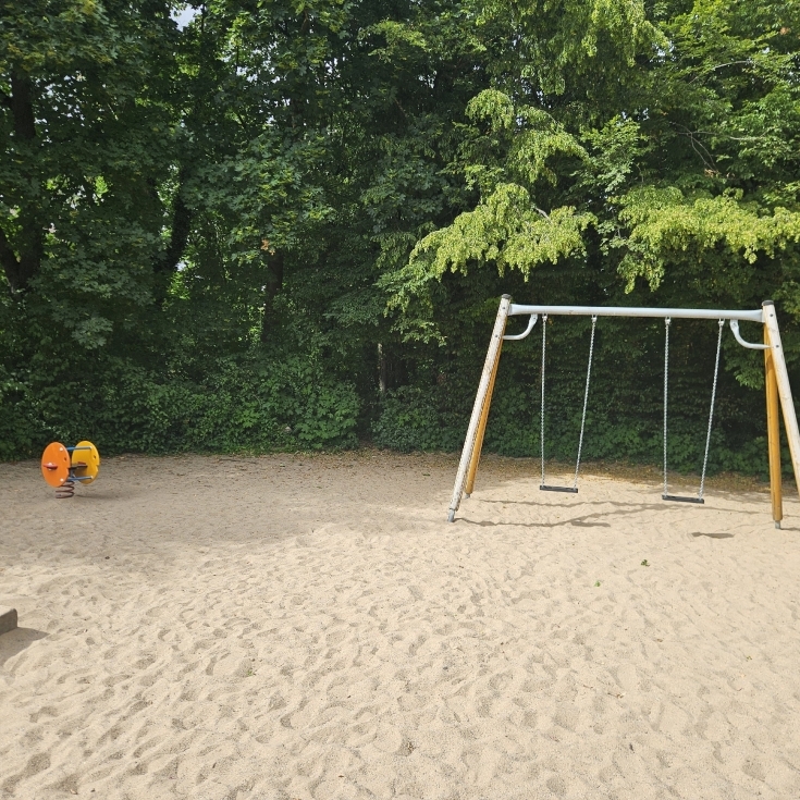 Bild 2: Spielplatz Theodor-Brinkmann-Straße