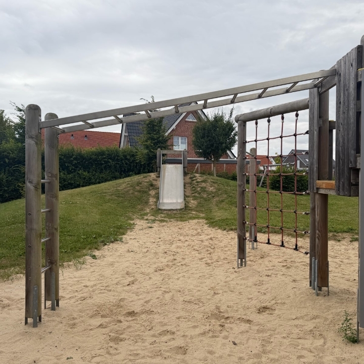 Bild 6: Spielplatz Mohnblumenweg
