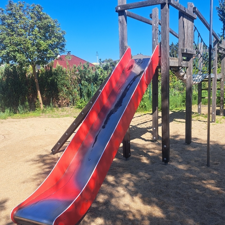 Bild zum Spielplatz Schlehenweg 13