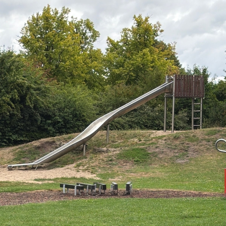 Bild 2: Wassererlebnisspielplatz
