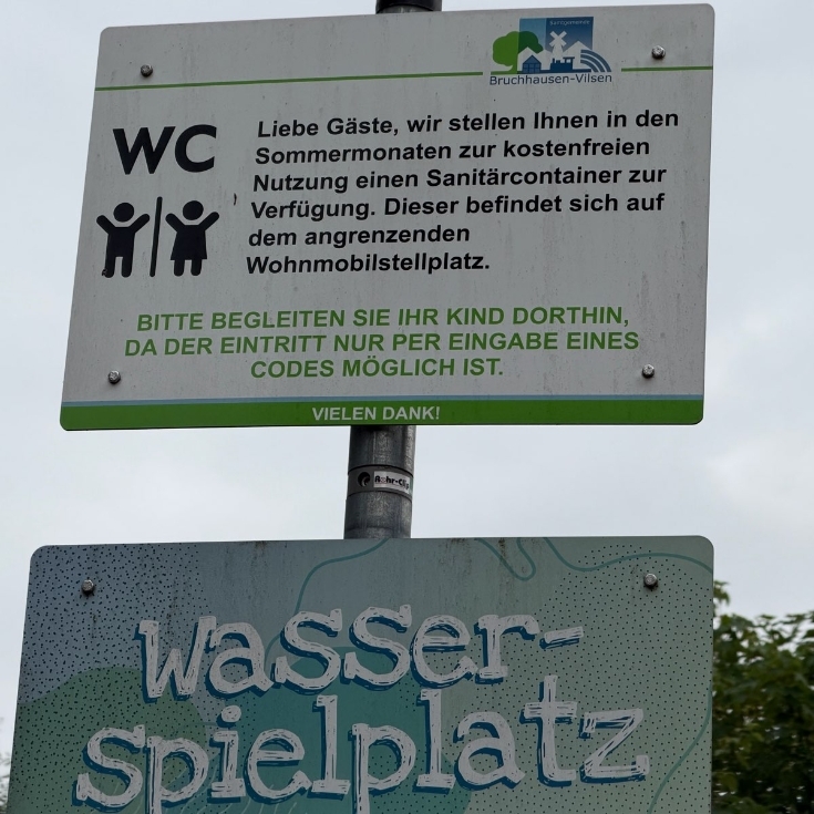 Bild 22: Wassererlebnisspielplatz