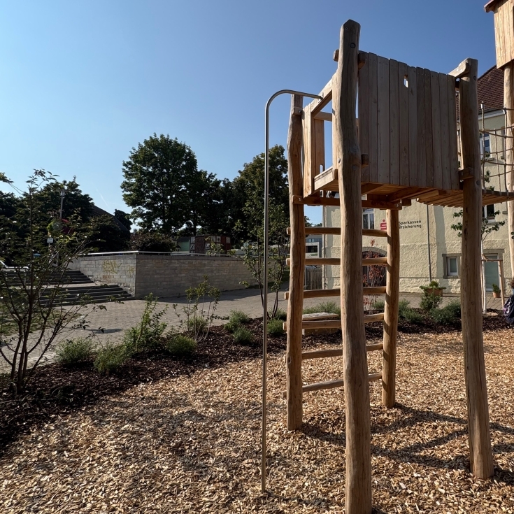 Bild 2: Feuerwehr Spielplatz