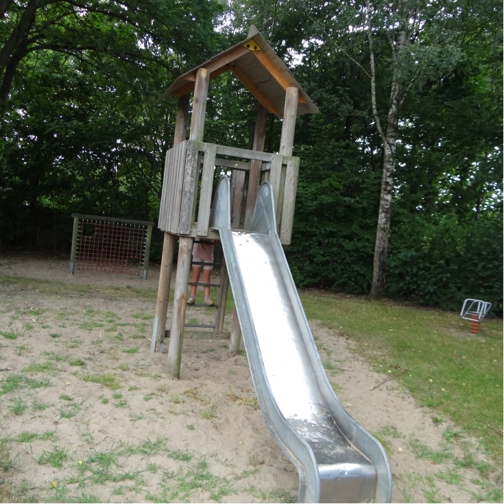 Bild zum Spielplatz Weserstraße 3