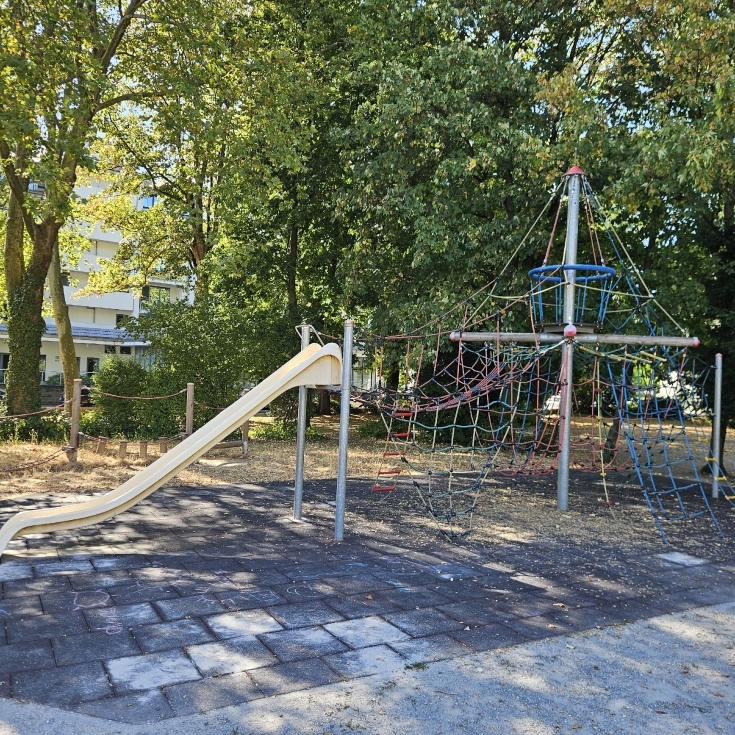 Bild zum Spielplatz Spielplatz Hauptstraße