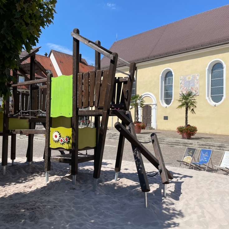 Bild 3: Sommerspielplatz