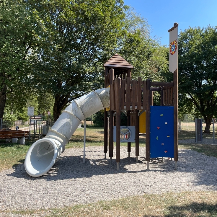 Bild zum Spielplatz Finkenbrunnen