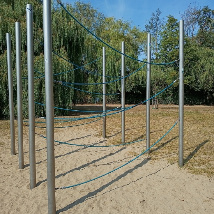 Bild zum Spielplatz Am Burgfeld 42F