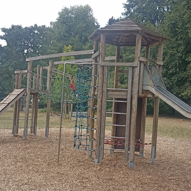 Bild zum Spielplatz An der Tiefenhöhle