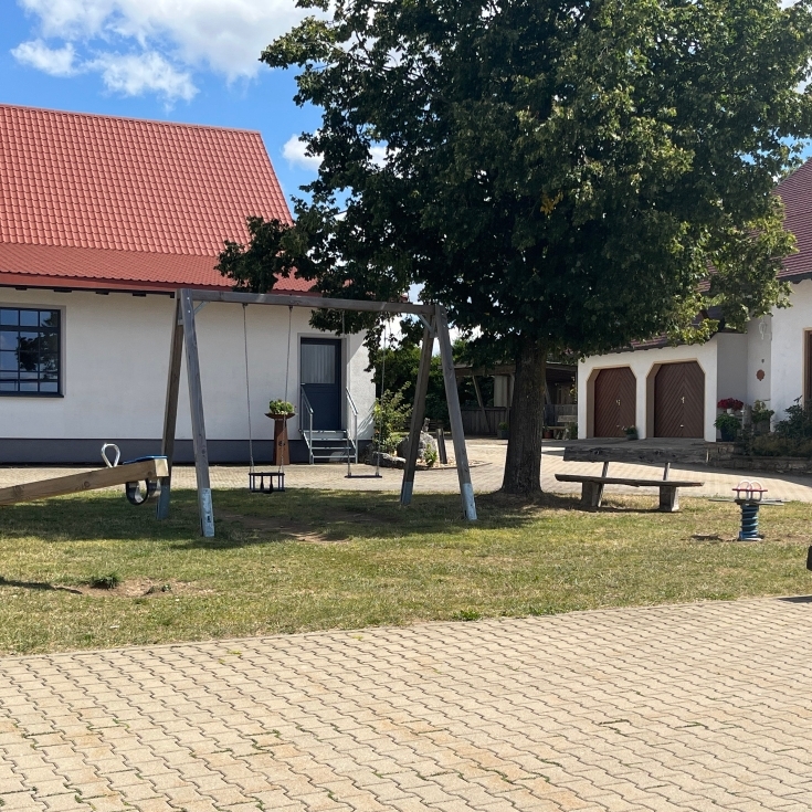 Bild zum Spielplatz Lindenhof