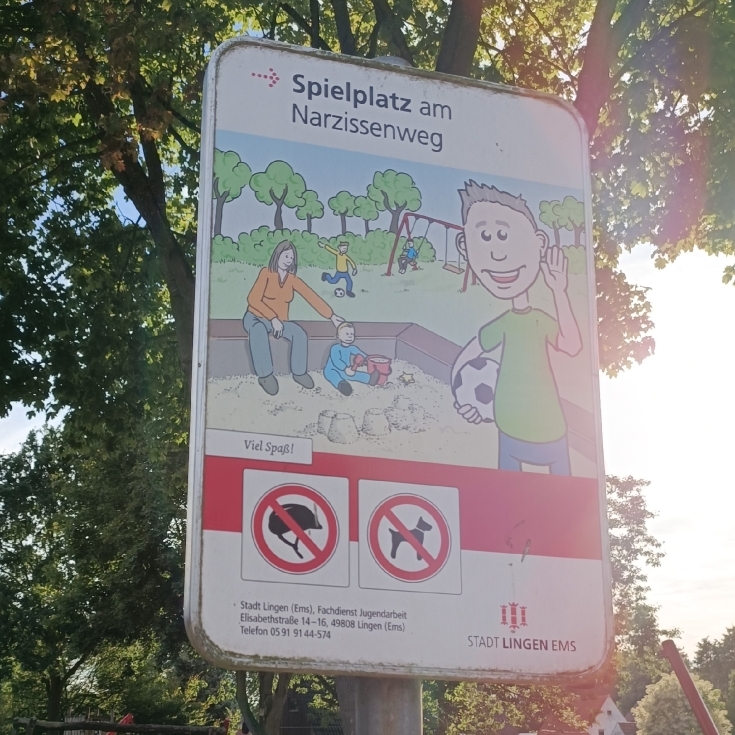 Bild 2: Spielplatz am Narzissenweg