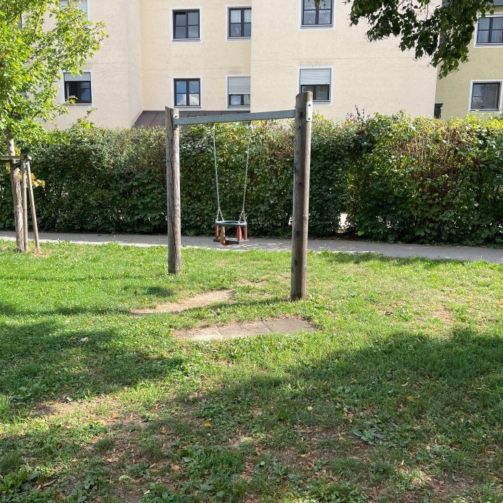 Bild 4: Spielplatz Waginger Str./Anemonenweg