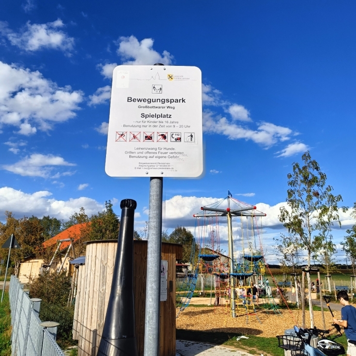 Bild zum Spielplatz Bewegungspark