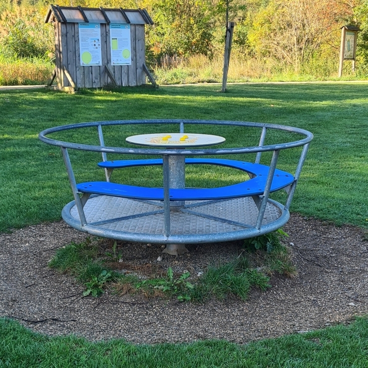 Bild zum Spielplatz Hinterm See